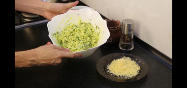 Рецепт - Сочный пирог с капустой, яйцами и зеленью - Шаг 3 -  Вот и все!!!Начинка готова:)