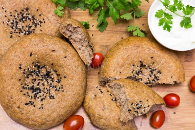 Ржаные лепешки на дрожжах
