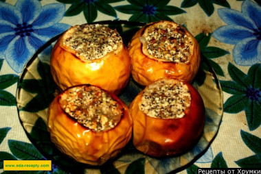 Запеченные яблоки с творогом, маком и орехами в духовке