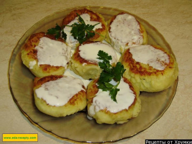 Зразы картофельные с яйцом и луком