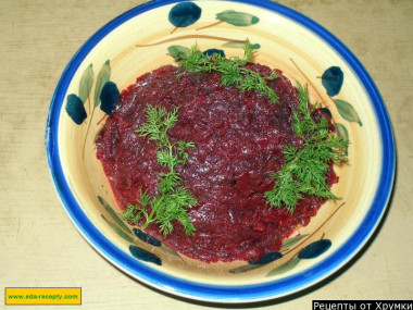Икра из жареной свеклы с морковкой и чесноком