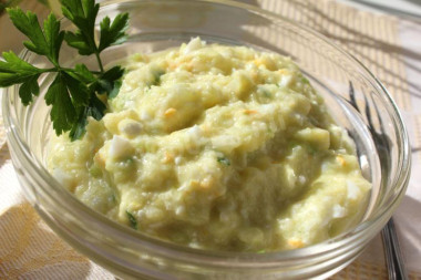 Икра кабачковая с брынзой