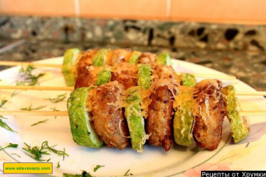 Шашлыки из кабачков с фаршем в духовке