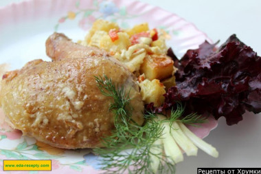 Курица с сельдереем, запеченная в духовке