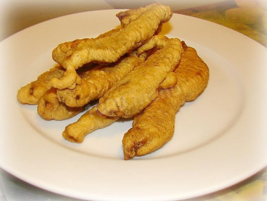 Мясо по-китайски в кисло-сладком соусе, обжаренное в кляре