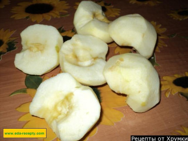 Рецепт - Яблочный мусс десерт - Шаг 2 -  сердцевинки и семян яблоки