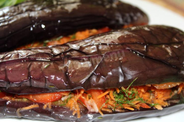 Рецепт - Баклажаны фаршированные овощами укропом и чесноком - Шаг 8 -  Такое вот пикантное блюдо :)