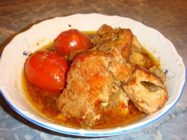 Жаркое из свинины с грибами и баклажанами