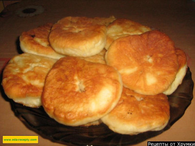 Пышные беляши с мясом на дрожжах
