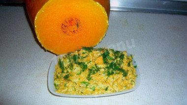 Салат из сырой тыквы с огурцами и морковью на скорую руку