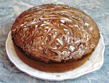 Медовик со сгущенкой в мультиварке