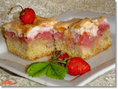 Клубничный пирог