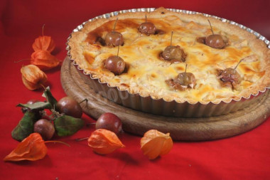 Пирог с грушами и яблоками