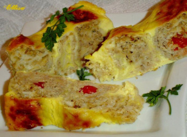 Мясной пирог из тонкого лаваша с фаршем и помидорами