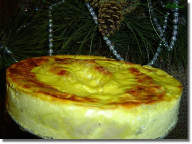 Мясной пирог из тонкого лаваша с фаршем и помидорами
