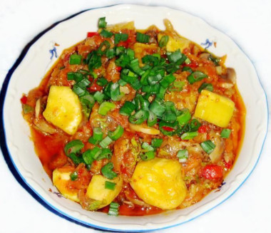 Овощное рагу с грибами, кабачками и баклажанами