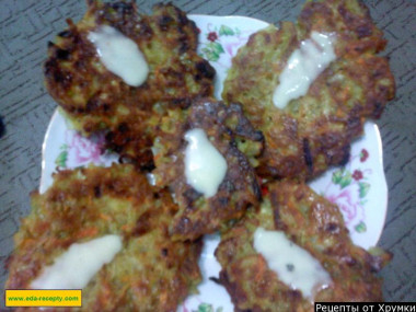 Постные драники с луком и морковкой