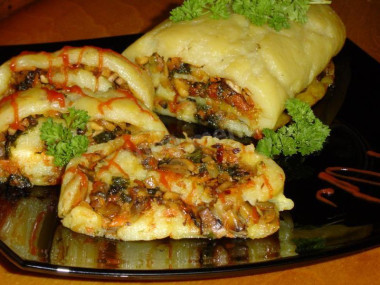 Постный картофельный рулет с грибами