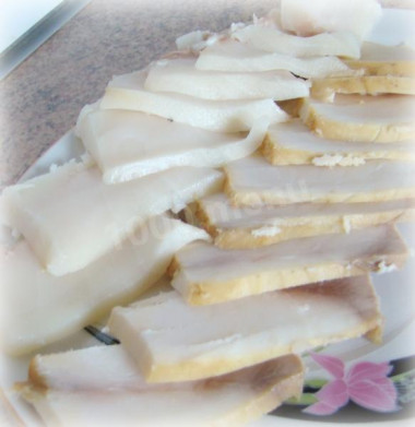 Масляная рыбка копченая и соленая