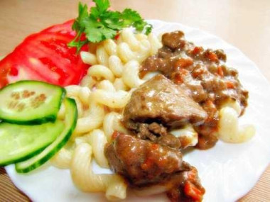 Куриная печень и сердечки в майонезном соусе