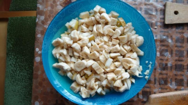 Фруктовый салат бананы апельсины яблоки груши
