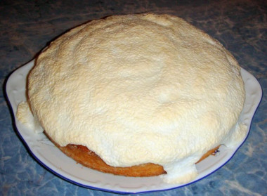 Апельсиновый кекс-пирог с манкой и безе