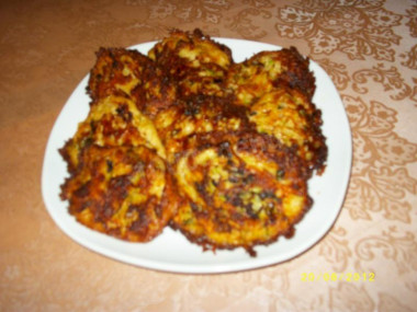 Котлеты из картошки и кабачка с твердым сыром