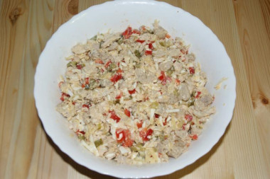 Салат Зимняя сказка курица маринованные огурцы