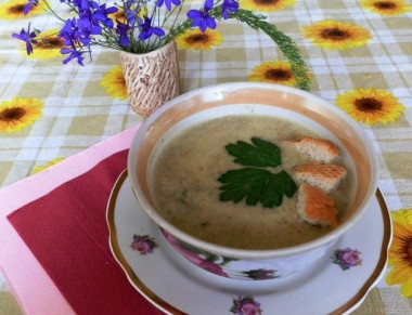 Суп пюре сырный с шампиньонами и картошкой