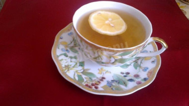 Зеленый чай с лимоном