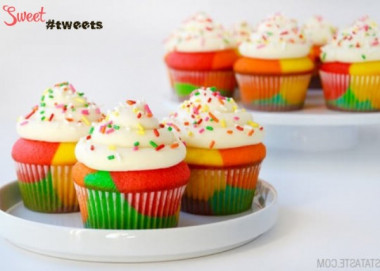 капкейки-радуга