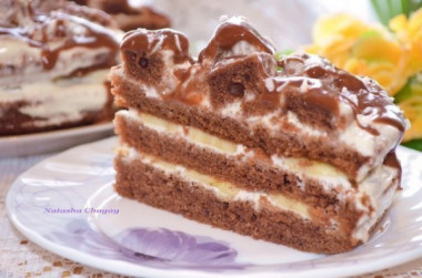 Шоколадный шифоновый торт с кремом брюле