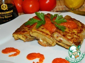 Рыба в блинчиках под томатным соусом