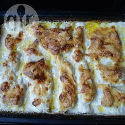 Запеченная рыба под сметанно-майонезным соусом