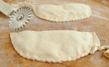 ДОМАШНИЕ ЧЕБУРЕКИ 