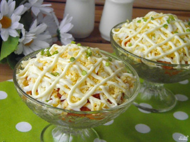 Салат с куриной печенью