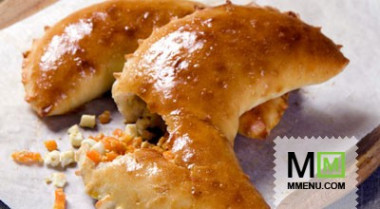 Бэккэны (пирожки с морковью и яйцами)/ татарская