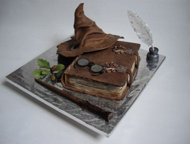 Он-лайн урок по декору торта в виде книги