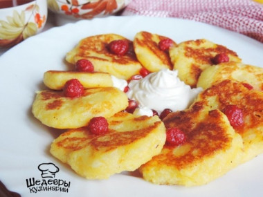 "СЛАСТЁНЫ" ИЗ МАННОЙ КРУПЫ