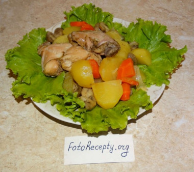 Кролик тушеный с картофелем