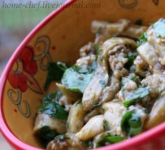 Салат из баклажанов с петрушкой