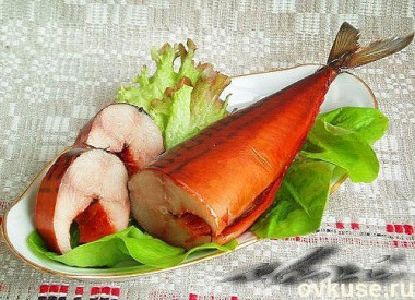 Скумбрия холодного копчения в луковой шелухе