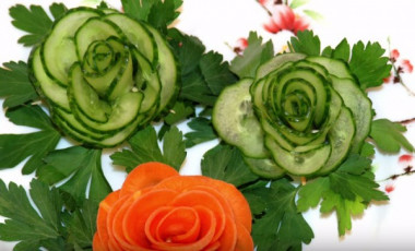 Огурцами роза