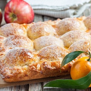  Пирог из творожного теста с яблоками