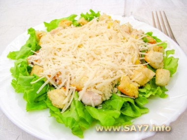 Салат "Цезарь" с курицей