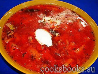 Борщ грибной с квашенной капустой