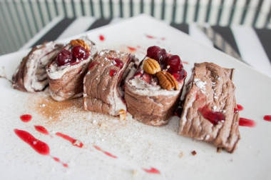 Рулет творожный