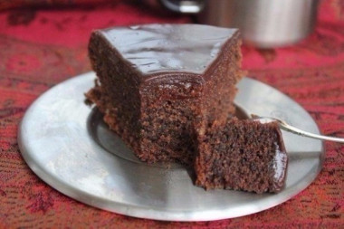 Шоколадный торт на минералке