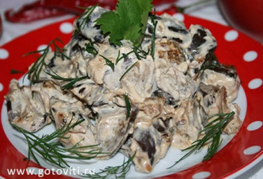 Баклажаны, тушеные в сметане