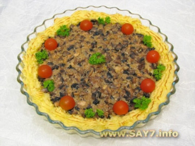 Запеканка с грибами и картофельным пюре